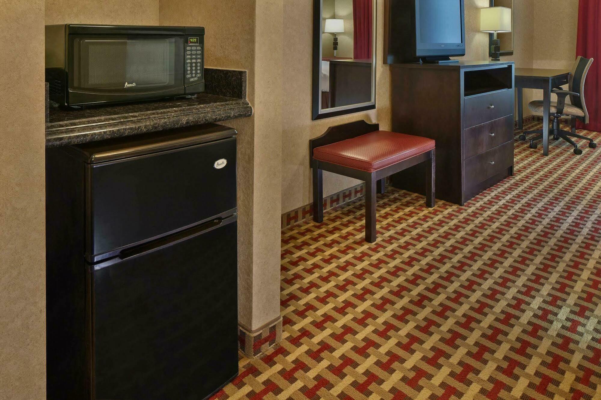 Holiday Inn Jacksonville E 295 Baymeadows By Ihg Екстериор снимка